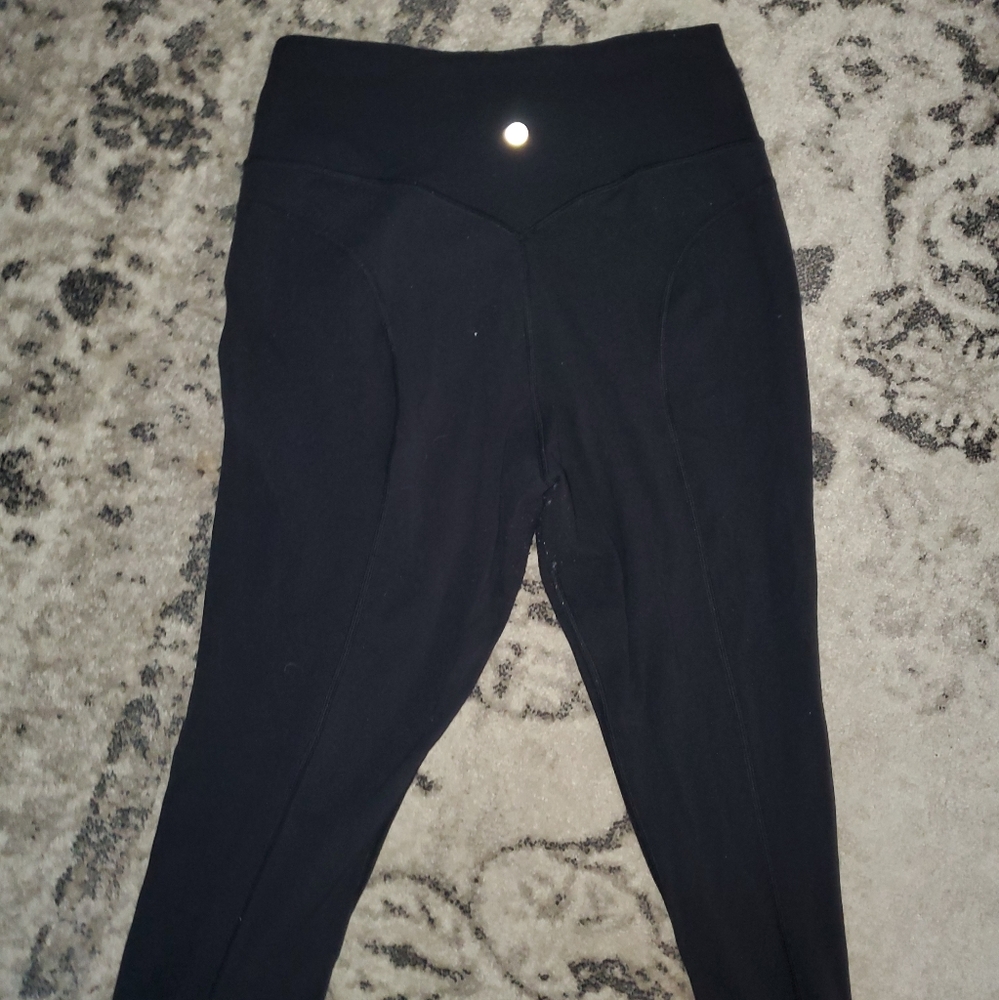 Lululemon Pushing Limits Crop